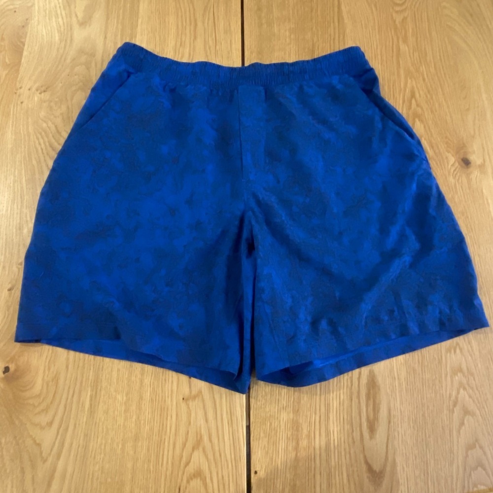 Lululemon‎ Men's Gravel Dust Symphony Blue True Navy Pace Breaker Shorts Large